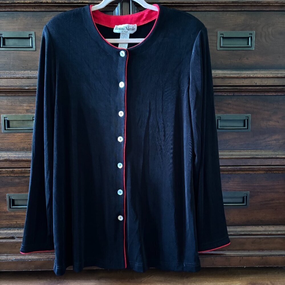 Vintage Ronni Nicole black button down sweater in size 12